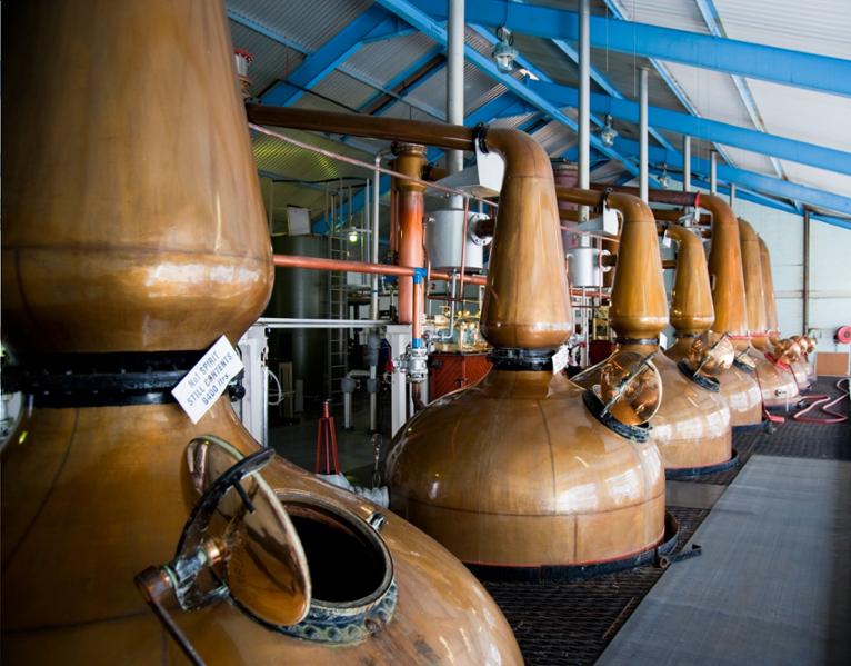 Boire du Whisky en Écosse : 5 expériences à ne pas manquer